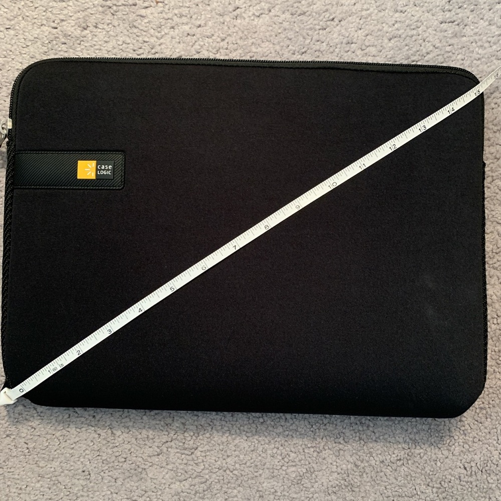 CaseLogic black Laptop sleeve